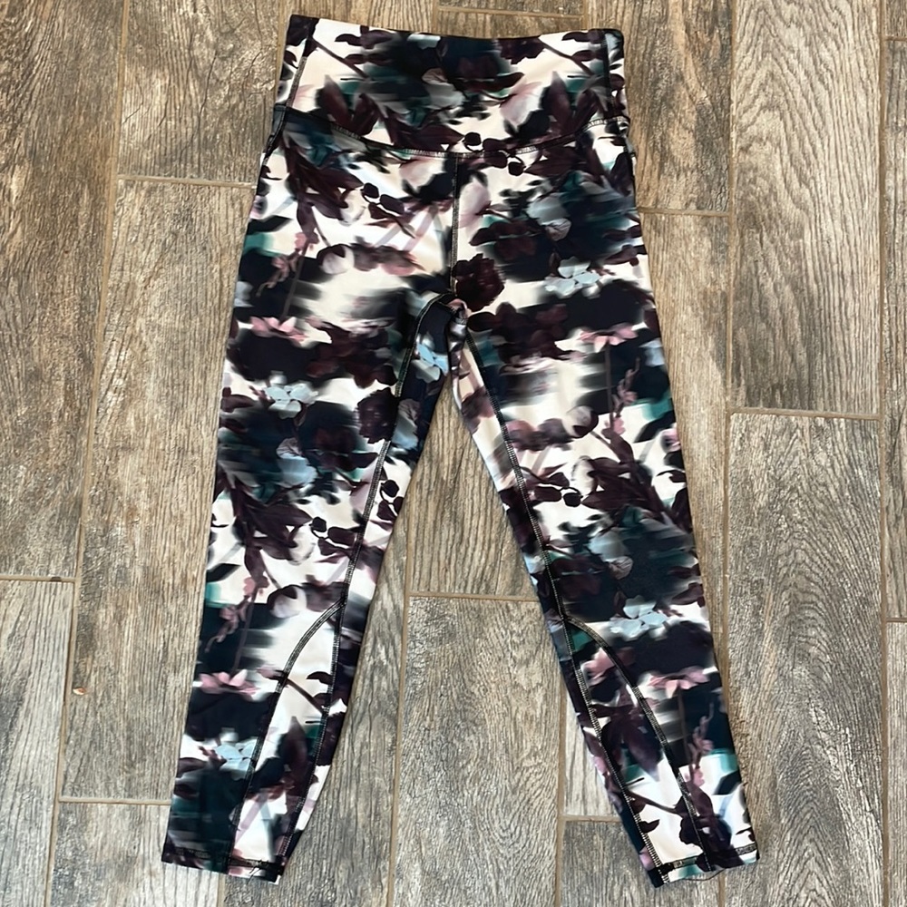 Marika Leggins